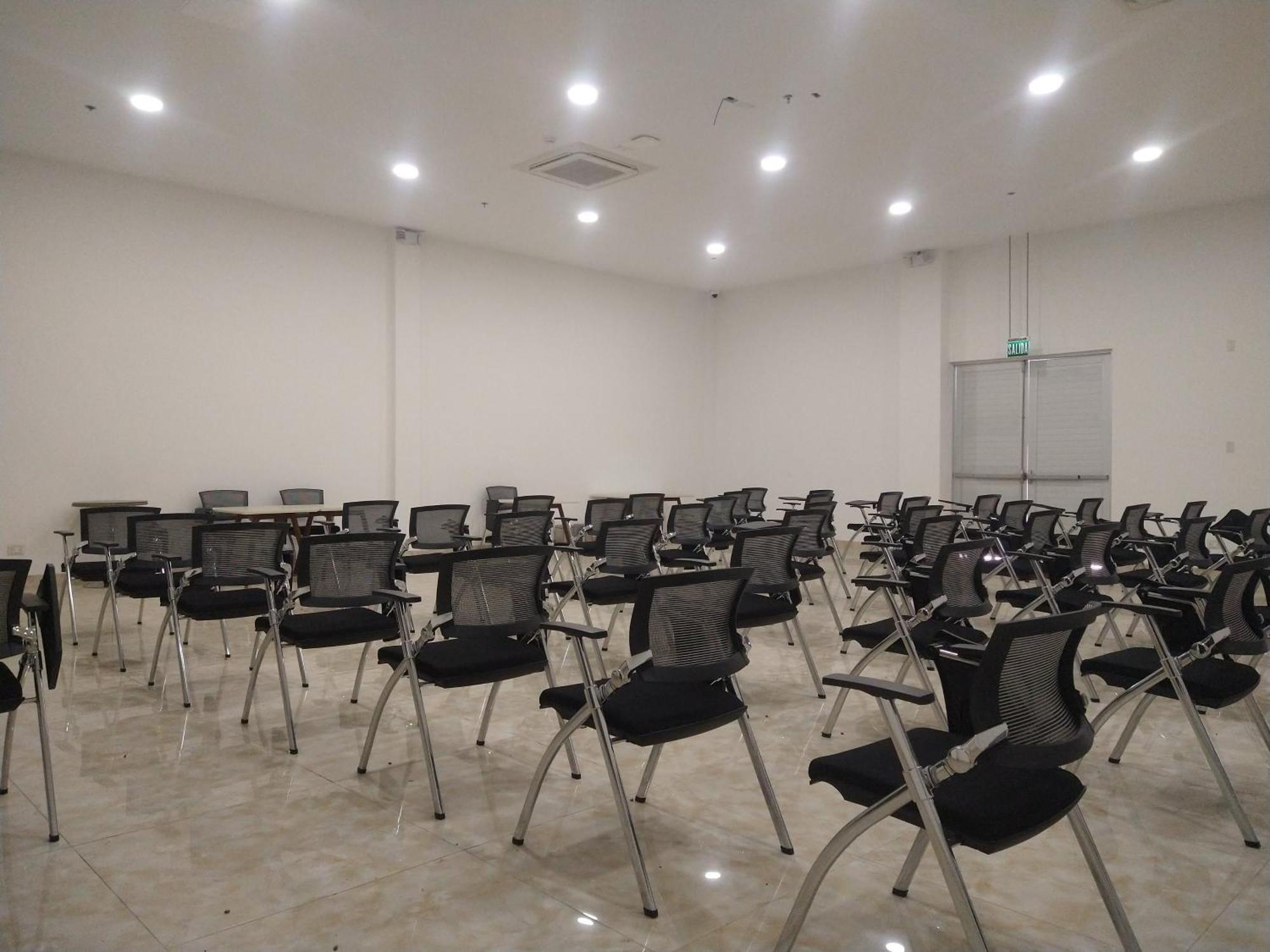 Hotel Royal Elim International San Antonio  Exterior foto The conference room